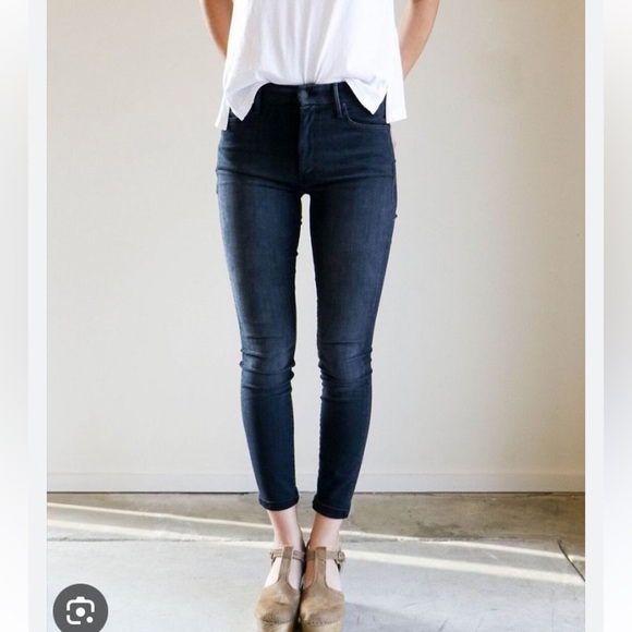 MOTHER HIGH WAISTED LOOKER IN BLACKBIRD HI RISE SKINNY FULL LENGTH DARK WASH - Picture 11 of 16
